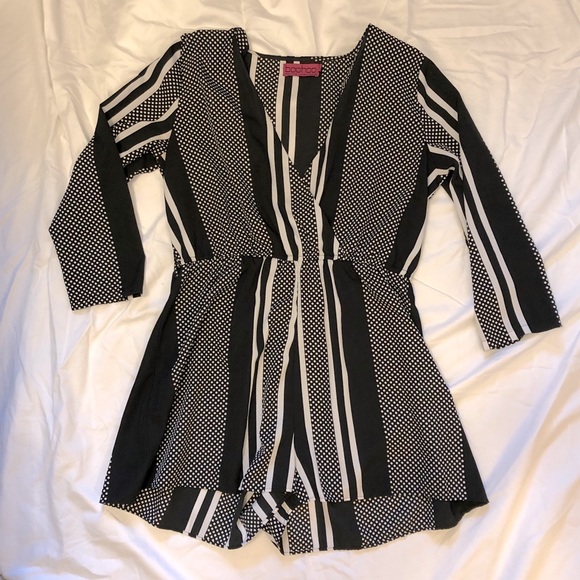 Doesn’t fit my torso. Never worn but no tags - Picture 1 of 2